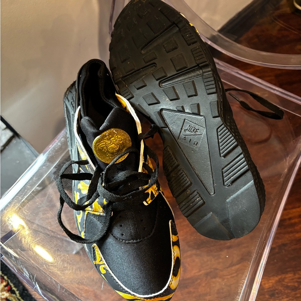 Versace Black and Gold Medusa Sneakers - Picture 3 of 8